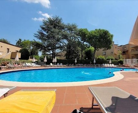 Appartamenti La Madonnina Peschiera del Garda Exterior foto